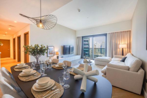 Daniels 3BR Urban Retreat with Downtown Views